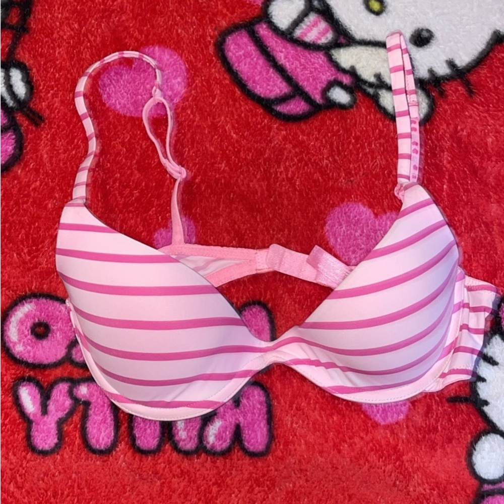 Pink Striped Bra - Picture 2 of 6